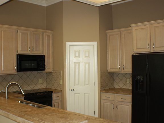 4th image of 503 Turnberry Ln