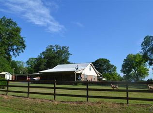 761 Cole Bottom Rd, Gladewater, TX 75647