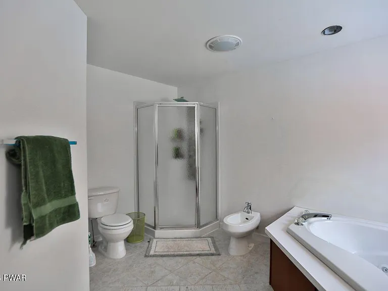 110 Stallion Dr — Photo 129