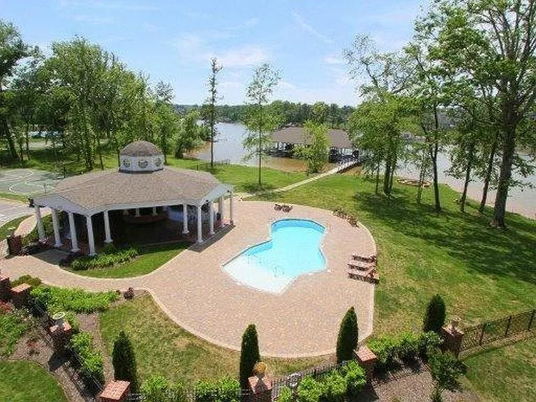 1213 Odyssey Ln — Photo 36