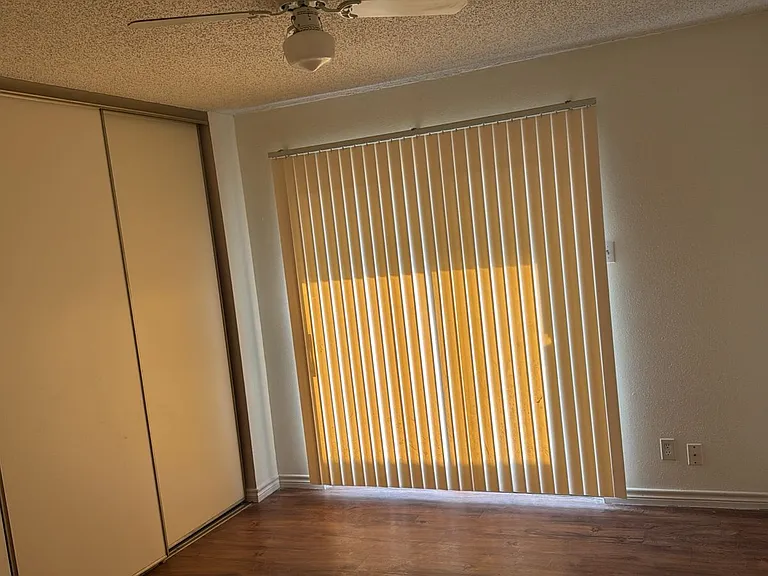 1334 Bitterlake — Photo 8
