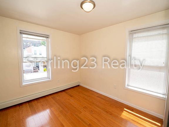 5th image of 23-29 28th St #B2