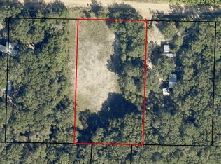 8242 Nuthatch Rd, Navarre, FL 32566