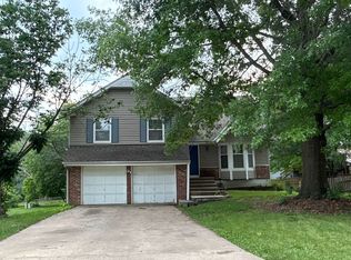 13323 W 104th Ct, Lenexa, KS 66215