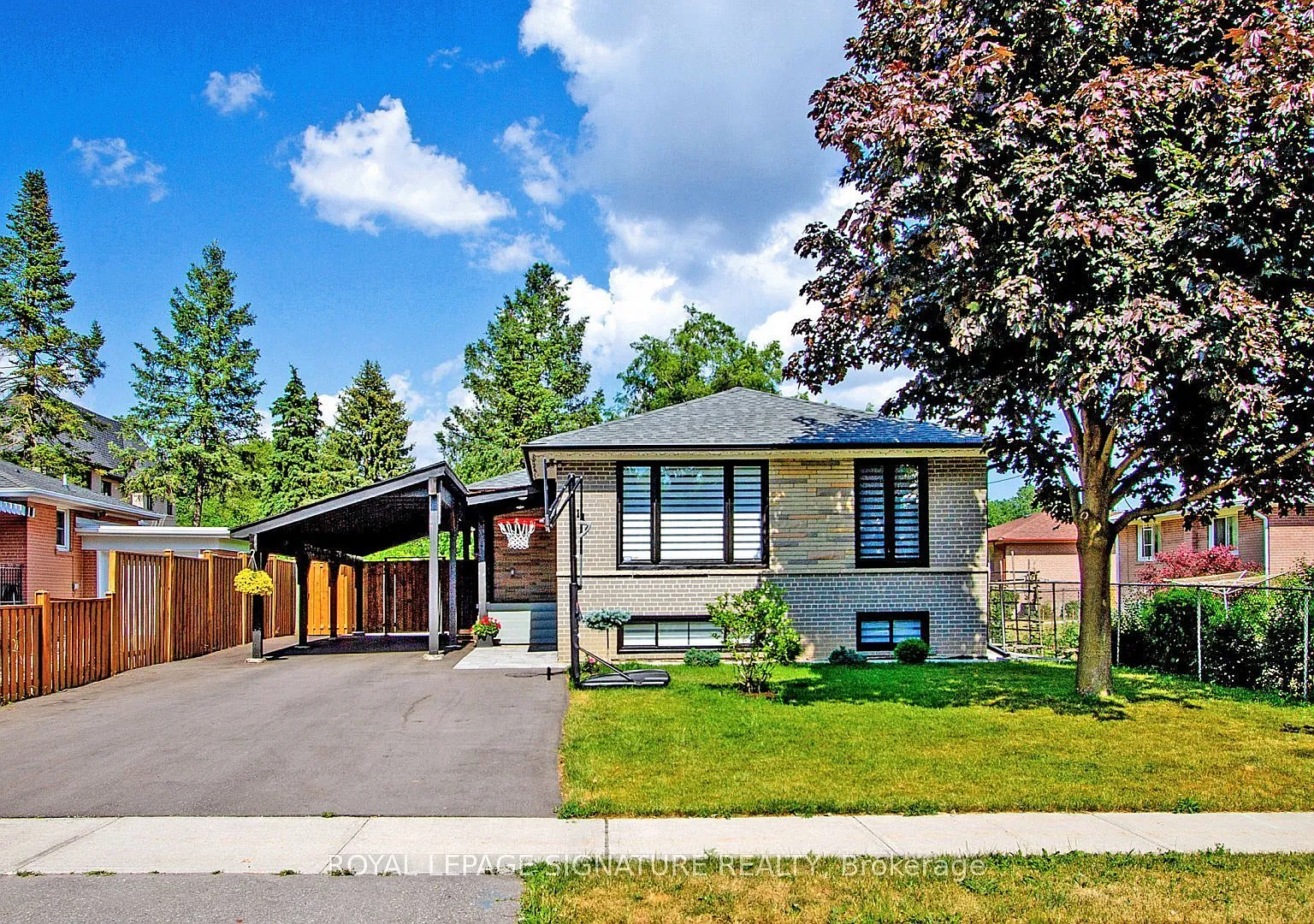 3 bed, $2,200 — Photo 1