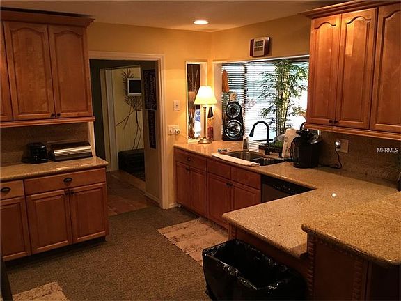 3rd image of 7528 Mariana Dr
