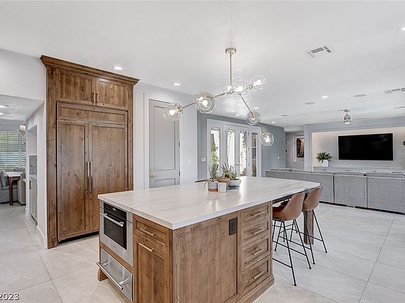 3rd image of 3504 Chelsea Gardens Dr