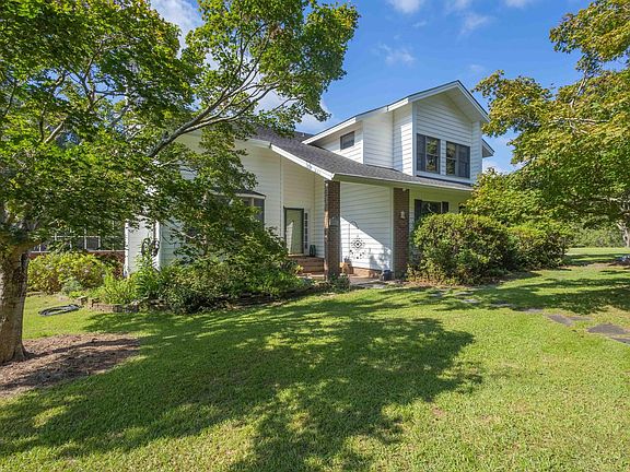 4th image of 3906 Woodvalley Dr