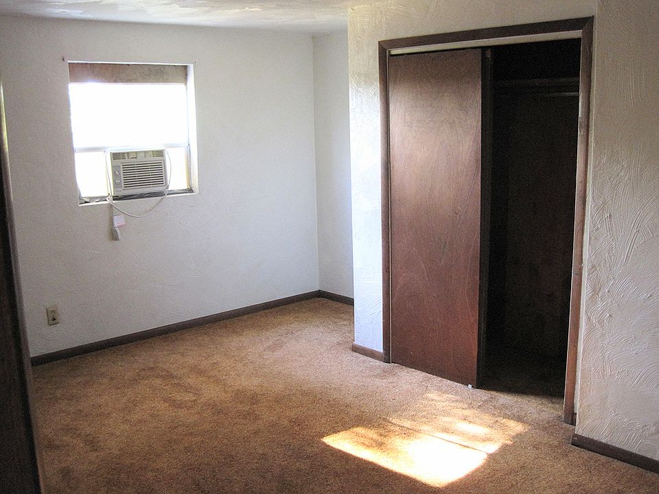 2nd image of 3715 McWhinney St #1