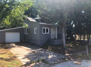 1349 Avenue P, Carter Lake, IA 51510