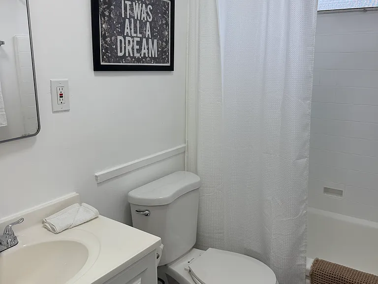 3361 Bagley Ave #16 — Photo 15