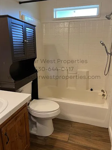 6301 Fairview Dr — Photo 12