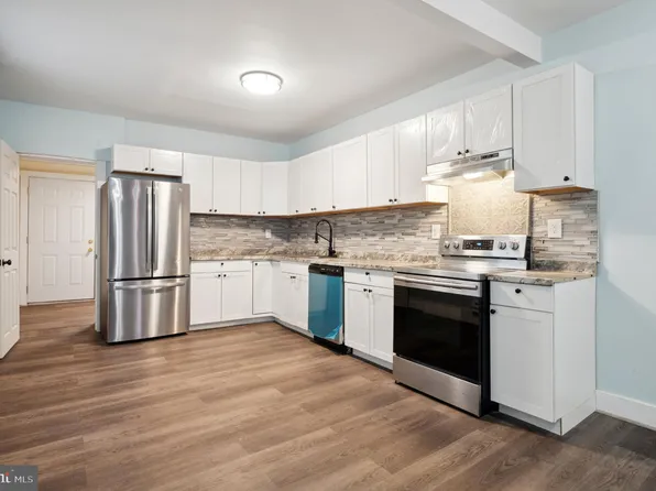4152 Poplar St, Philadelphia, PA 19104
