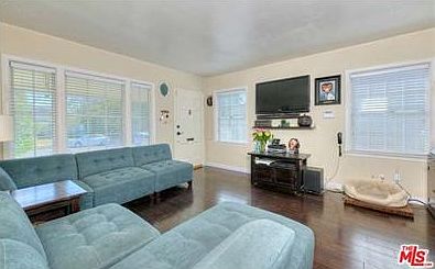 3rd image of 4913 Sancola Ave