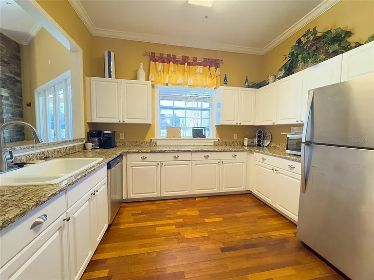 5521 Rosehill Rd #203 — Photo 47