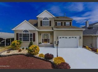 57 Toronto Dr, Brick, NJ 08723