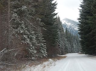 450 Country Dr, Easton, WA 98925