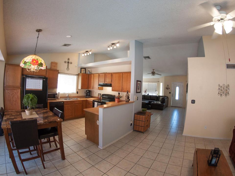 1st image of 6202 W Cheryl Dr