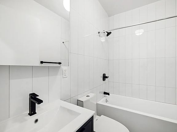 5th image of 235 Monroe St #4