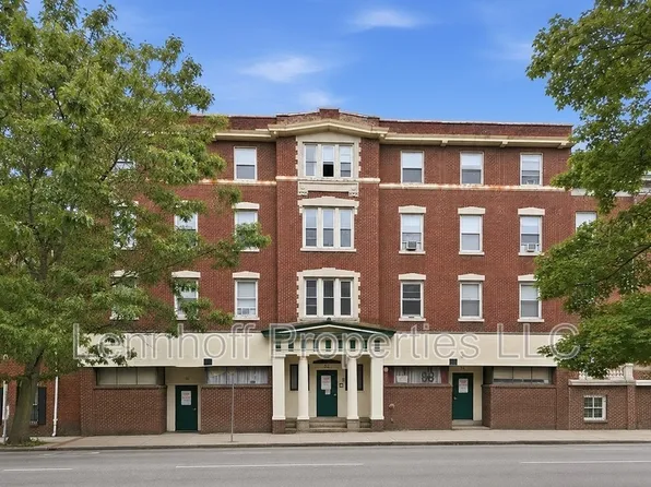 32 Lawrence Street