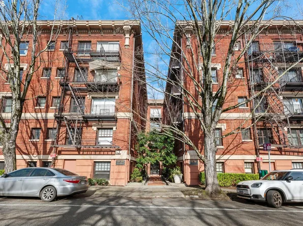 1829 NW Lovejoy St Unit 305, Portland, OR 97209