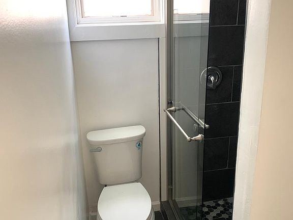 5th image of 1537 Dolores St #2