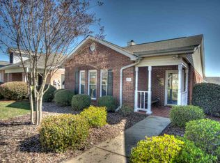 124 Williamstown Dr, Warner Robins, GA 31093