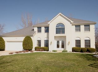 3714 Monarch Cir, Naperville, IL 60564