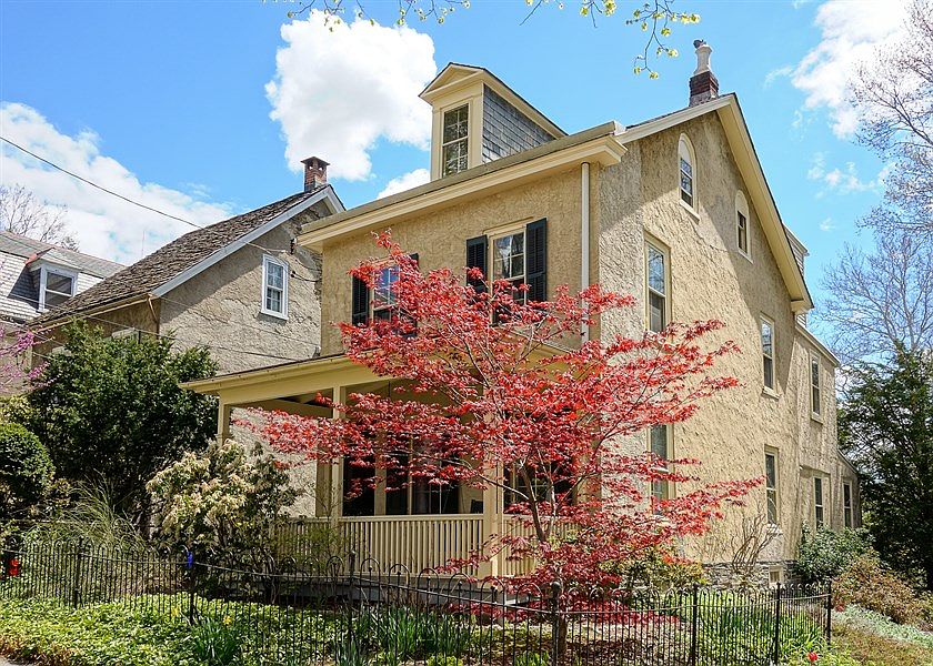 1st image of 50 W Southampton Ave