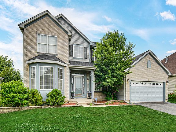 2nd image of 184 Fox Bend Cir