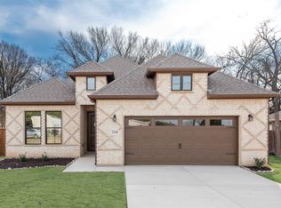 2218 Water Crest Ln, Glenn Heights, TX 75154