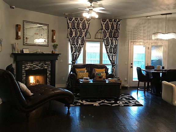 Living room 1
