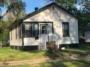 584 Wisconsin Ave NW, Huron, SD 57350