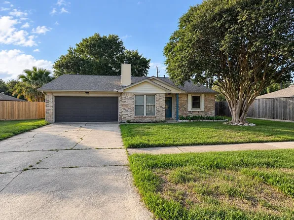 21311 Greenham Dr, Spring, TX 77388