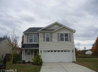 1005 Blazingwood Dr, Greensboro, NC 27406