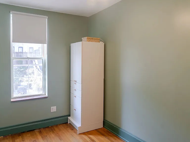 1206 Saint Marks Ave #1 — Photo 17