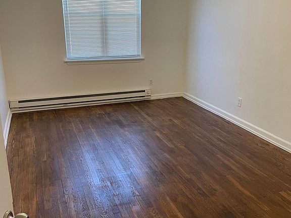 3rd image of 2726 Young Ave