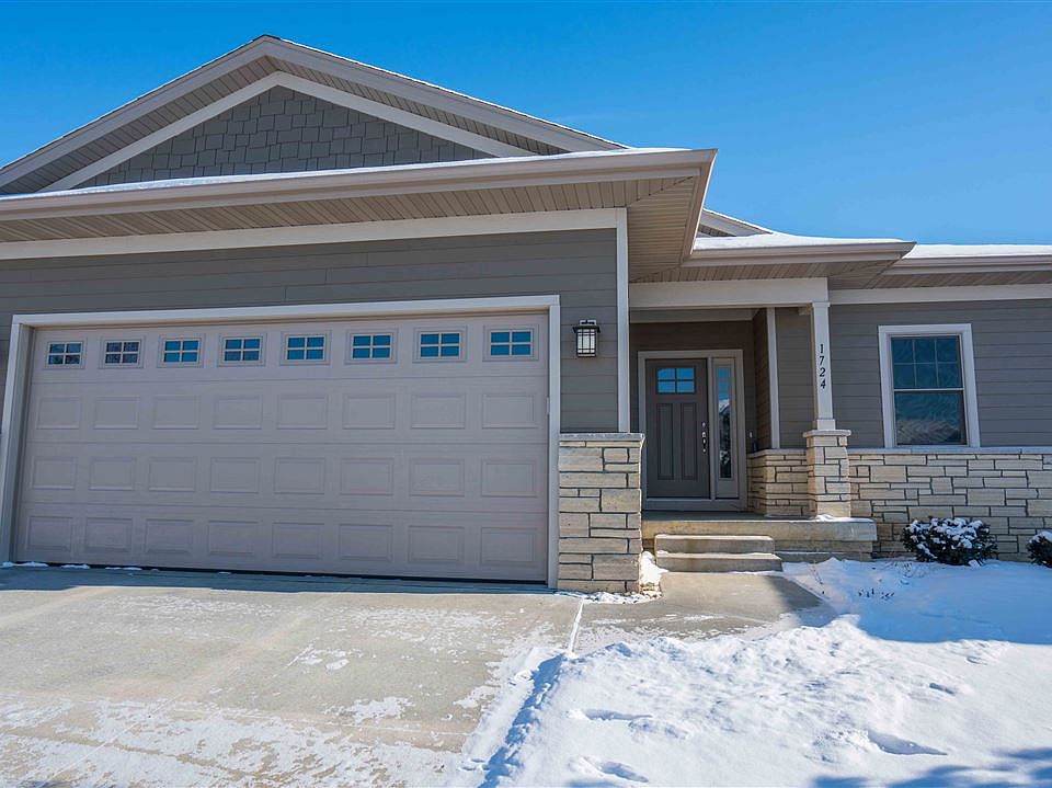 1st image of 1724 Whispering Pines Cir