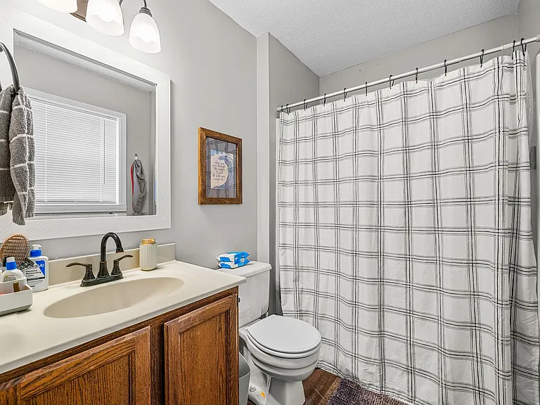 132 Stonemark Ct — Photo 26