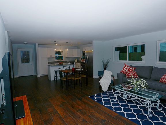 4th image of 613 29th St