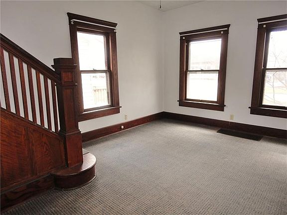 3rd image of 517 Lincoln Ave