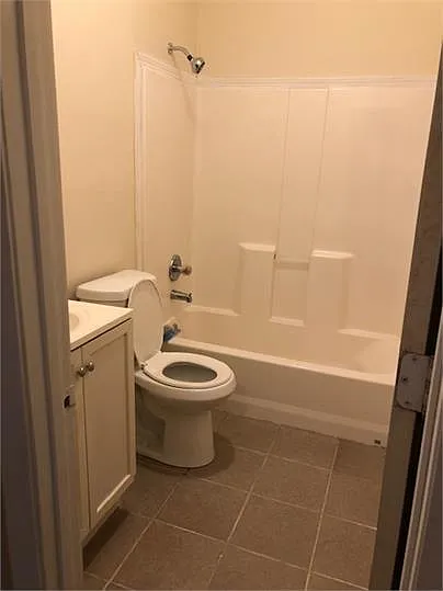 4981 Andrews Ave — Photo 4