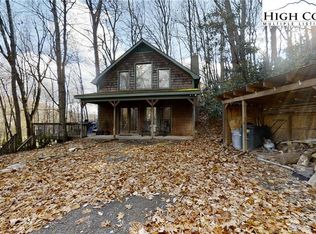 3176 Water Tank Rd, West Jefferson, NC 28694