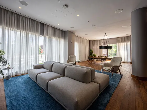 75 Park Lane South image 43 of 50