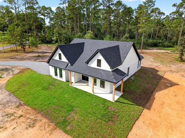 499 Cowart Holliday Rd, Poplarville, MS 39470