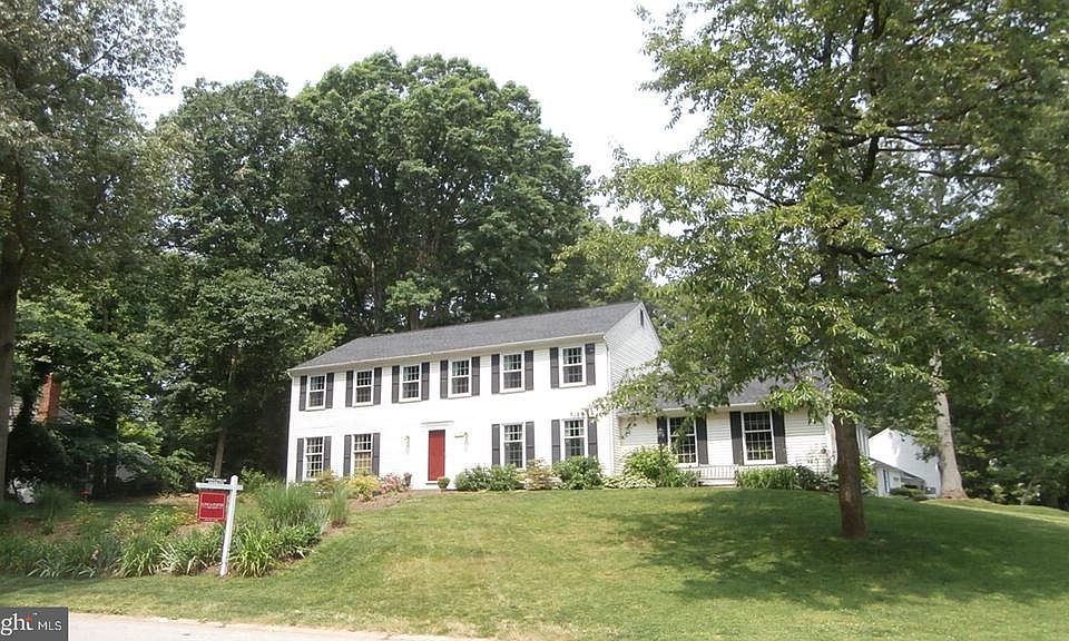 1st image of 538 Bay Green Dr