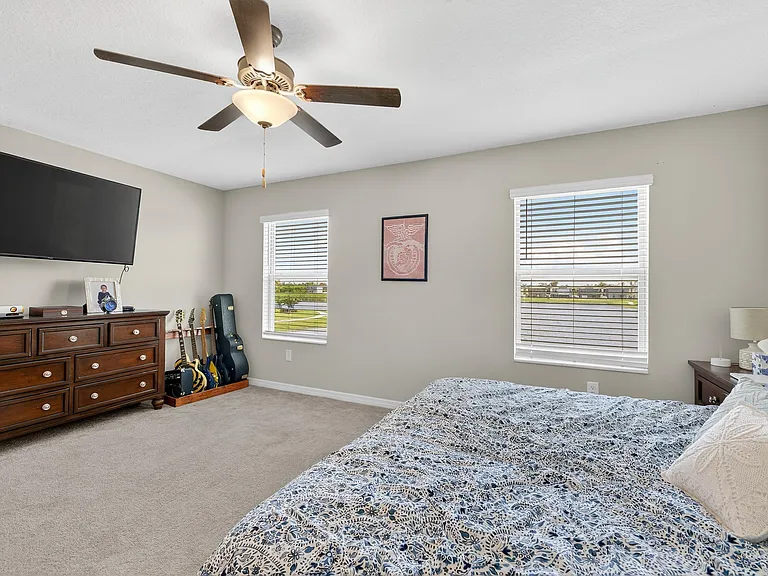 824 Royal Empress Dr — Photo 45