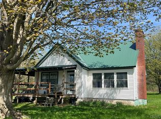 84 North St, Pulaski, NY 13142