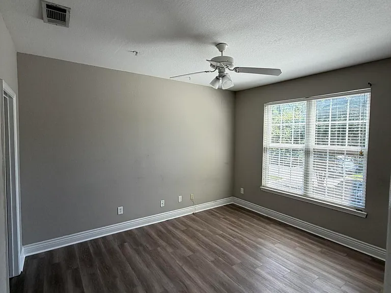 13810 Sutton Park Dr N #1122 — Photo 8
