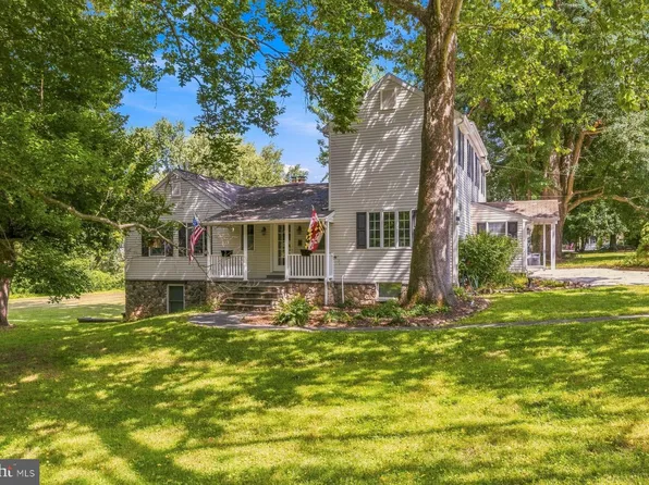 320 Melancthon Ave, Lutherville Timonium, MD 21093